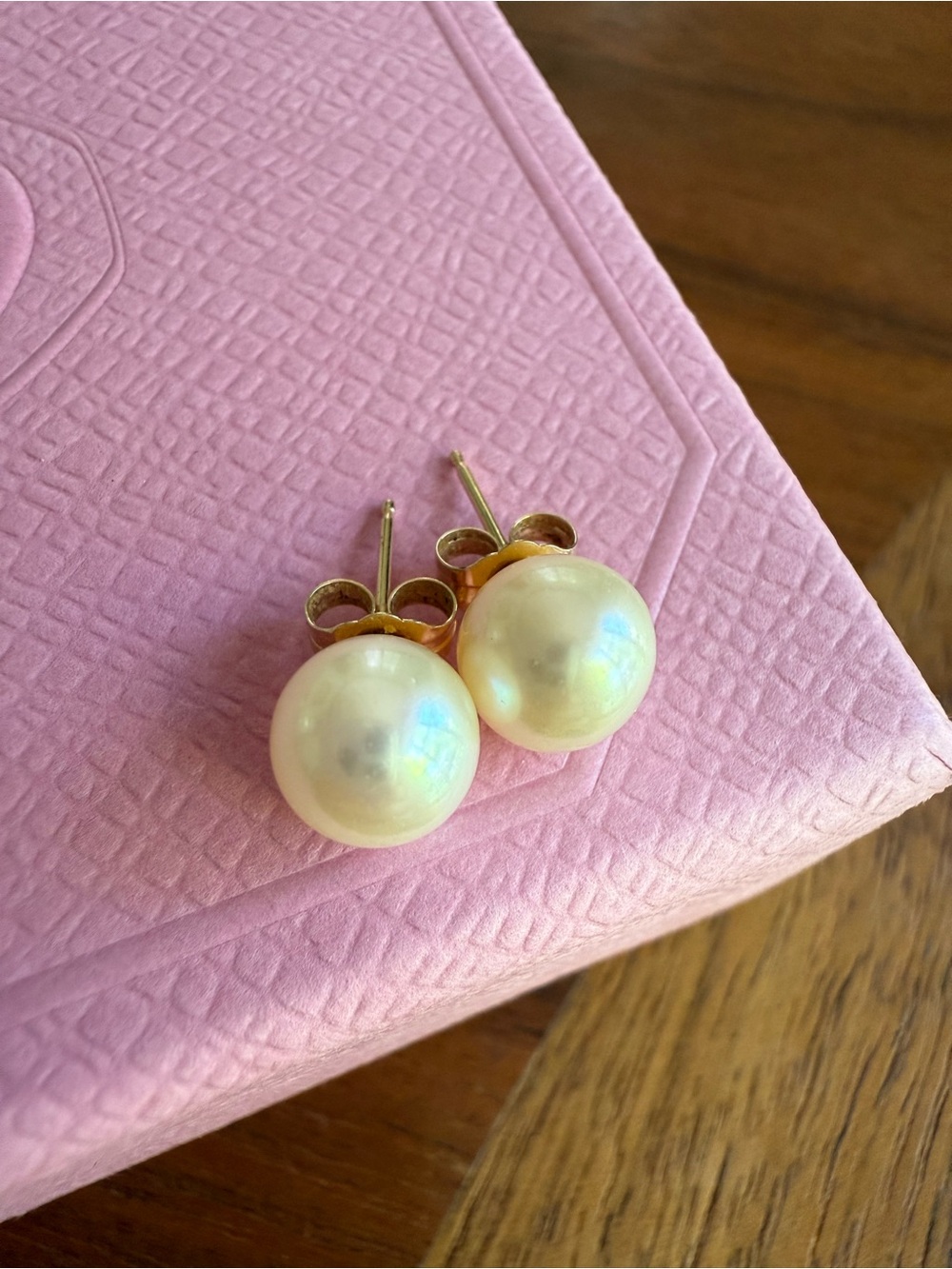 Classic Pearl Stud Earrings - Cream Pearl, Gold Posts